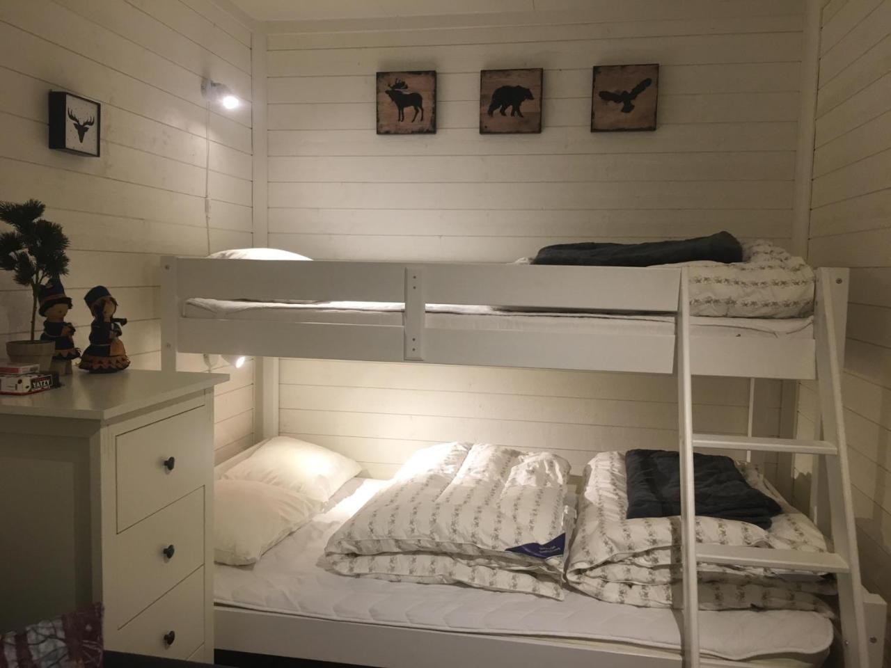 Camp Caroli Wooden Cabins Юккасъярви Экстерьер фото